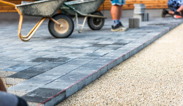 Best Residential Driveway Paver Services  in Hartford, IL